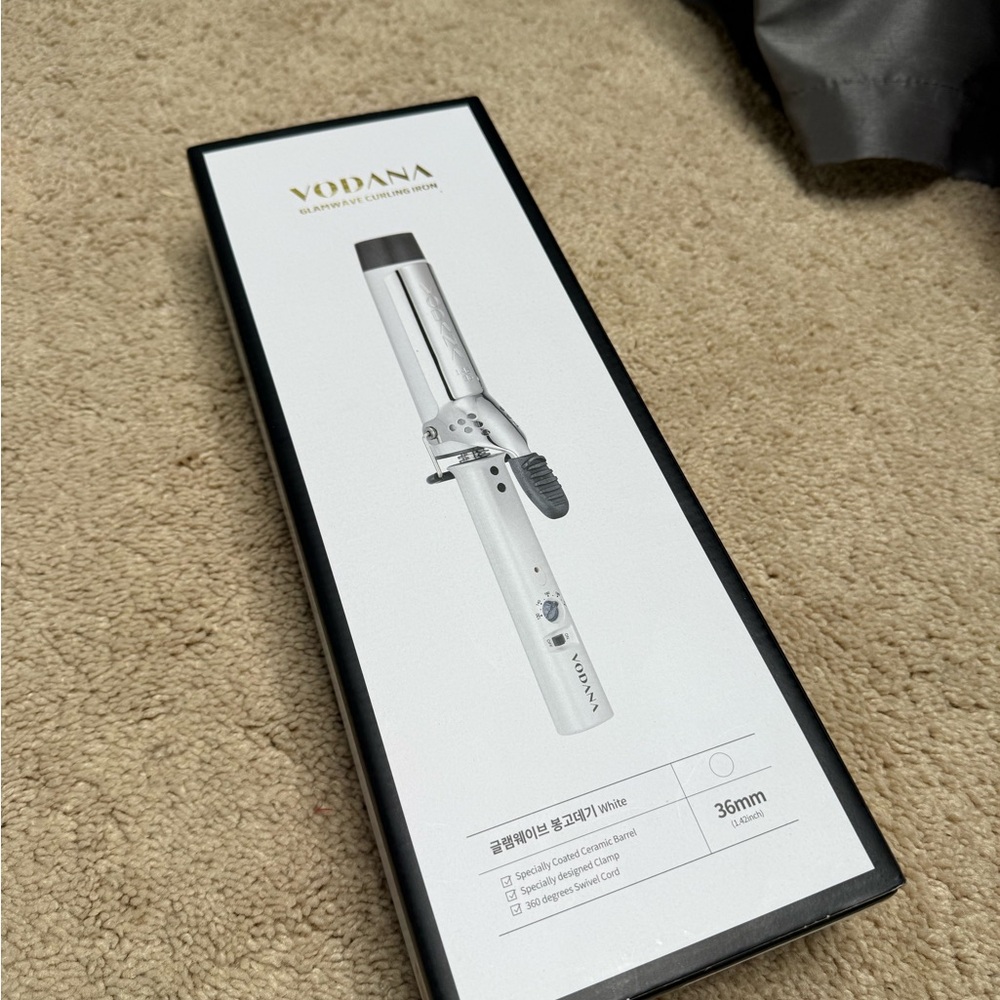 Vodana White Hair Curling Iron NWT